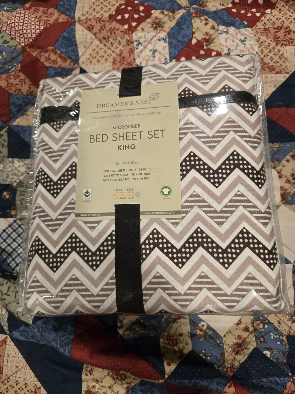 King Microfiber Bed Sheet Set - Brown & White Geo Print